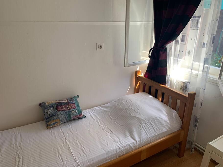 Cheerfull 2-Bedroom With Patio. Close To All Ameneties. 자그레브 외부 사진